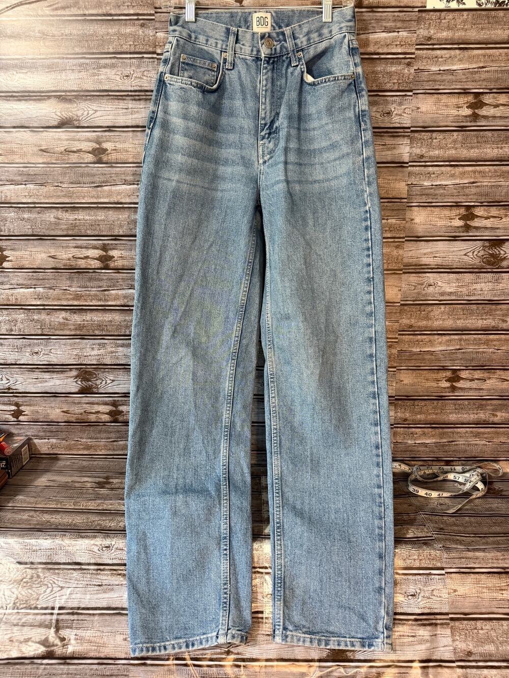 BDG High Rise Baggy Size 26 Urban Outfitters